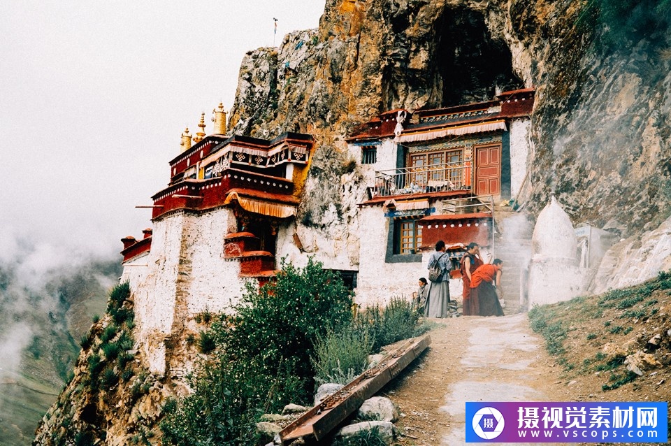 1582289241-4361c64ebada091 1582289241-4361c64ebada091