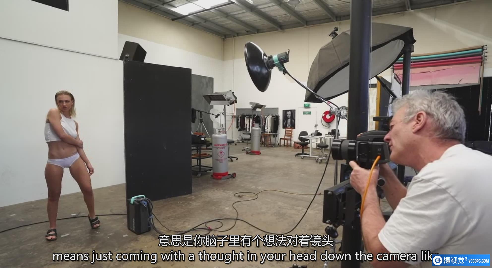 摄影教程,摄影师 Peter Coulson-前卫私房写真摄影布光教程-中英字幕 摄影教程大全 ,预览图2