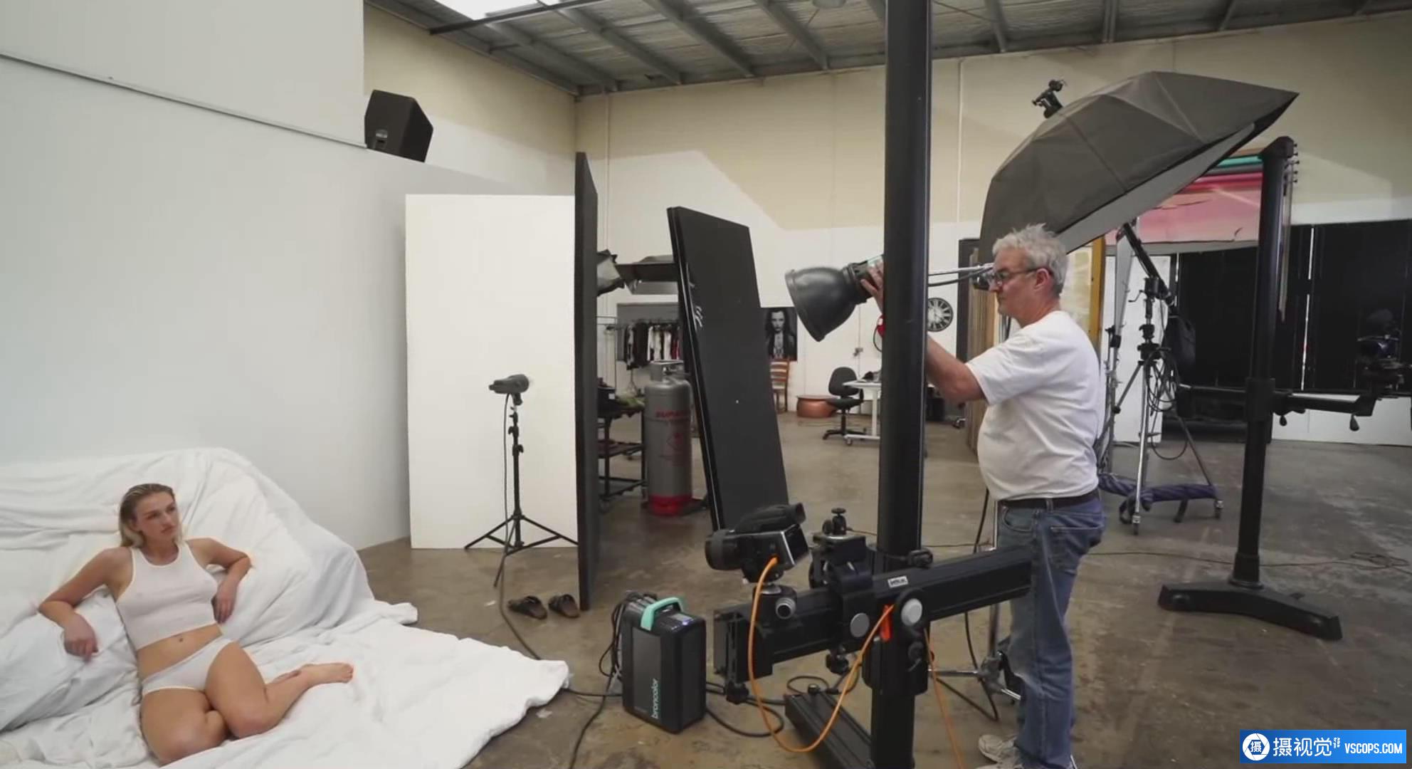 摄影教程,摄影师 Peter Coulson-前卫私房写真摄影布光教程-中英字幕 摄影教程大全 ,预览图3